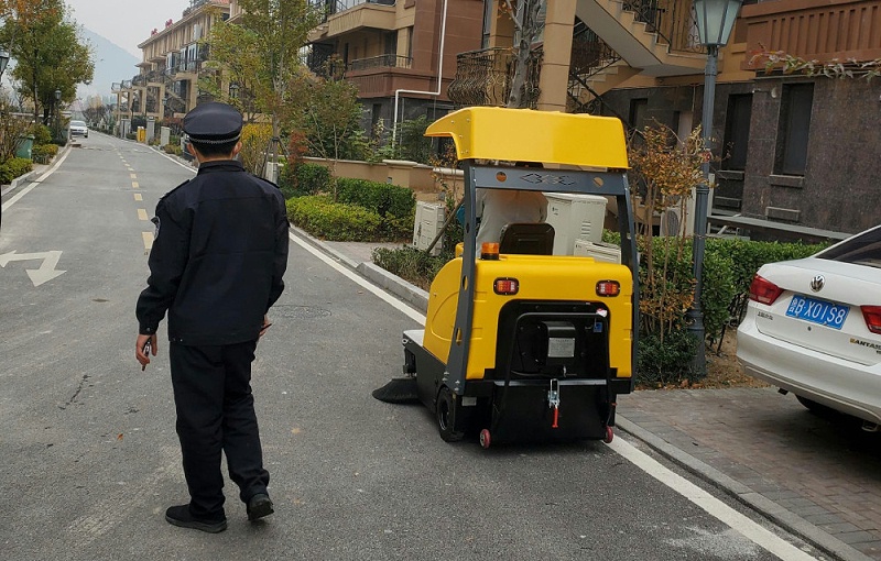 道路清扫设备，提升清洁效率与环境保护的关键力量,最新热门解答落实_MP90.878